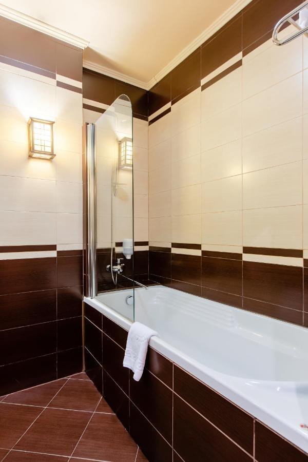 Apartments On Zhilyanskaya Street 59 Kiev Exterior foto